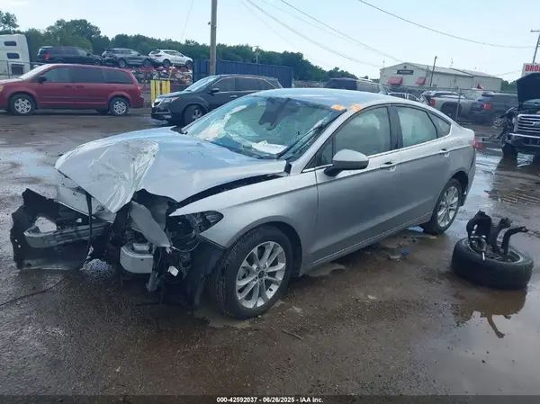 3FA6P0LU1LR173427 2020 FORD FUSION - Image 2
