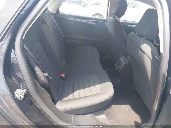 3FA6P0LU1LR183617 2020 FORD FUSION - Image 8