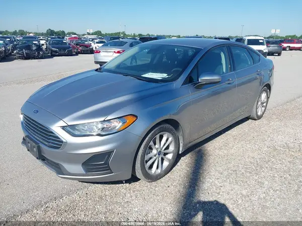 3FA6P0LU1LR197016 2020 FORD FUSION - Image 2