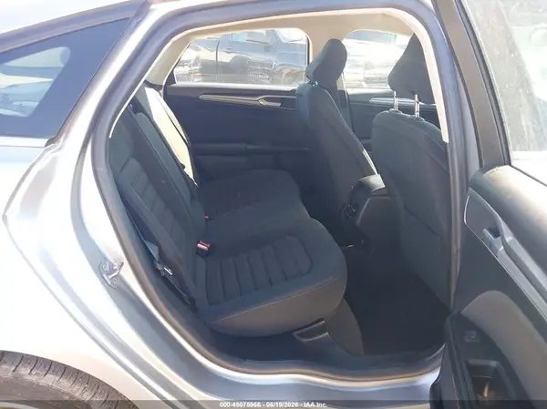 3FA6P0LU1LR197016 2020 FORD FUSION - Image 8