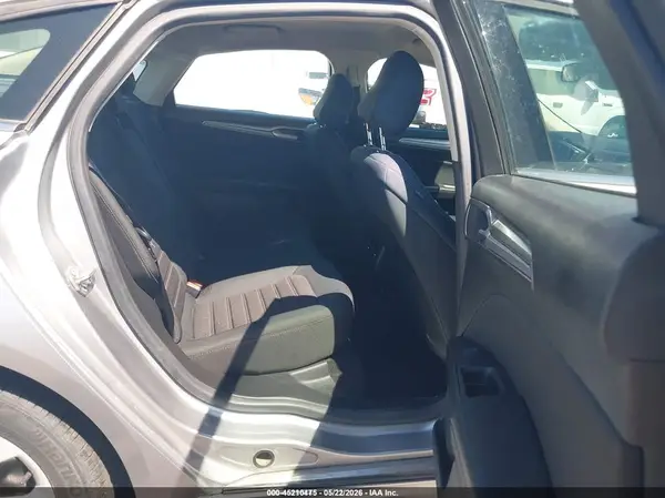 3FA6P0LU1LR225784 2020 FORD FUSION - Image 8