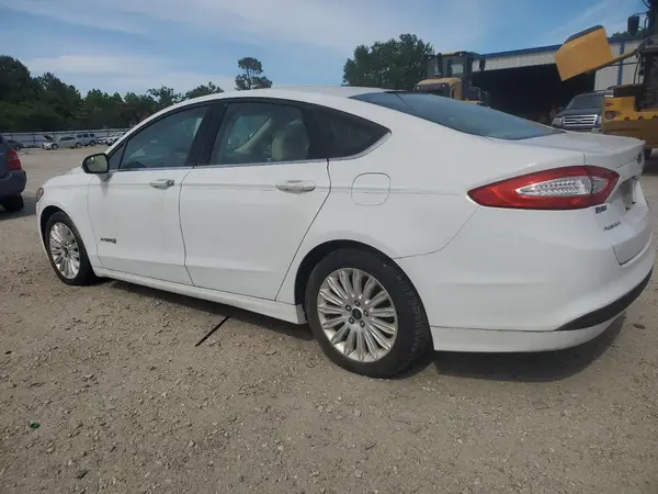 3FA6P0LU2GR130608 2016 FORD FUSION - Image 2