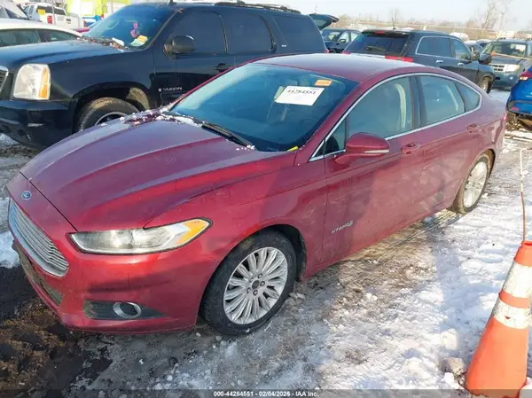 3FA6P0LU2GR171207 2016 FORD FUSION - Image 2