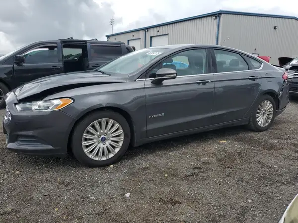 3FA6P0LU2GR175855 2016 FORD FUSION - Image 1