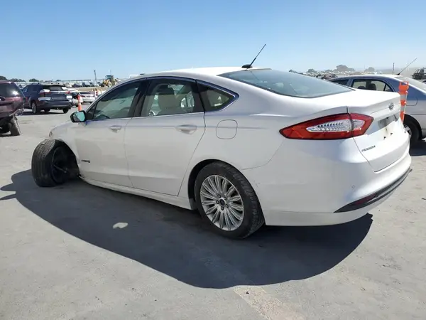 3FA6P0LU2GR178903 2016 FORD FUSION - Image 2