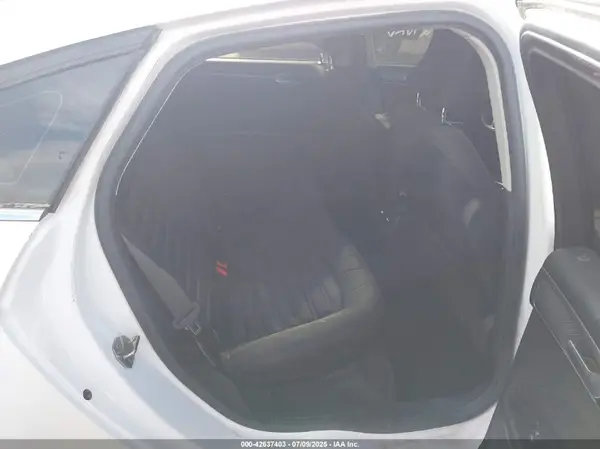3FA6P0LU2GR202472 2016 FORD FUSION - Image 8