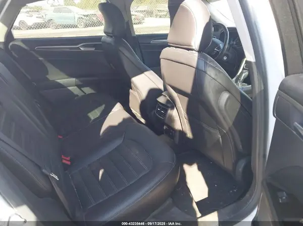 3FA6P0LU2GR218672 2016 FORD FUSION - Image 8