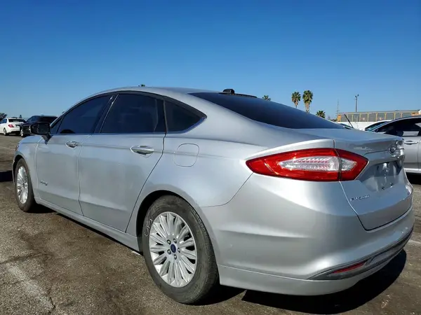3FA6P0LU2GR330520 2016 FORD FUSION - Image 2