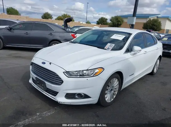 3FA6P0LU2GR342232 2016 FORD FUSION - Image 2