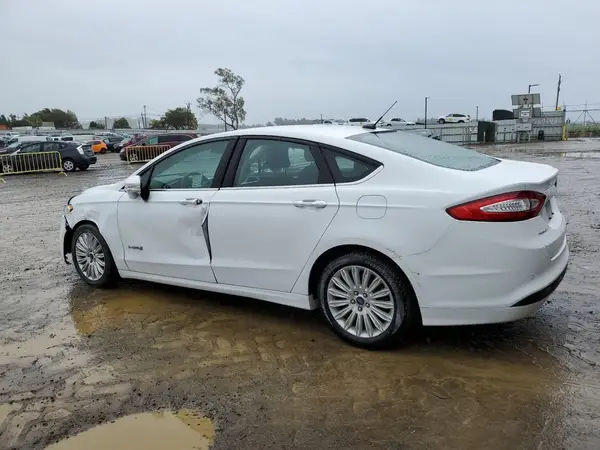 3FA6P0LU2GR357362 2016 FORD FUSION - Image 2