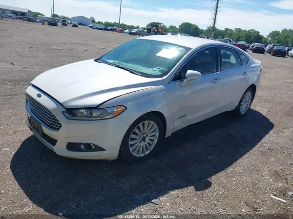 3FA6P0LU2GR360004 2016 FORD FUSION - Image 2