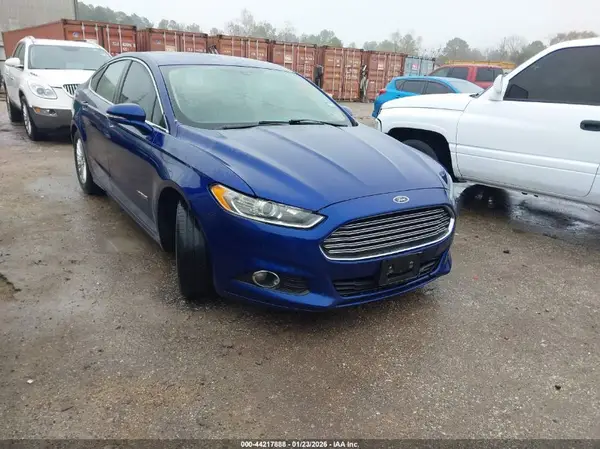 3FA6P0LU2GR389549 2016 FORD FUSION - Image 1