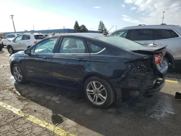 3FA6P0LU2GR395724 2016 FORD FUSION - Image 2