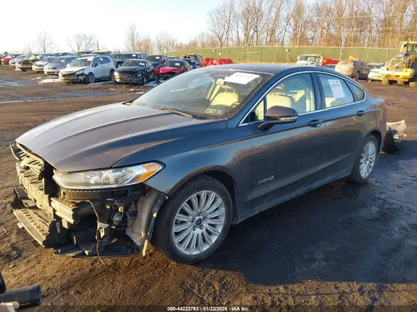 3FA6P0LU2GR402400 2016 FORD FUSION - Image 2