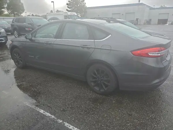 3FA6P0LU2HR114121 2017 FORD FUSION - Image 2