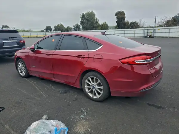 3FA6P0LU2HR122347 2017 FORD FUSION - Image 2