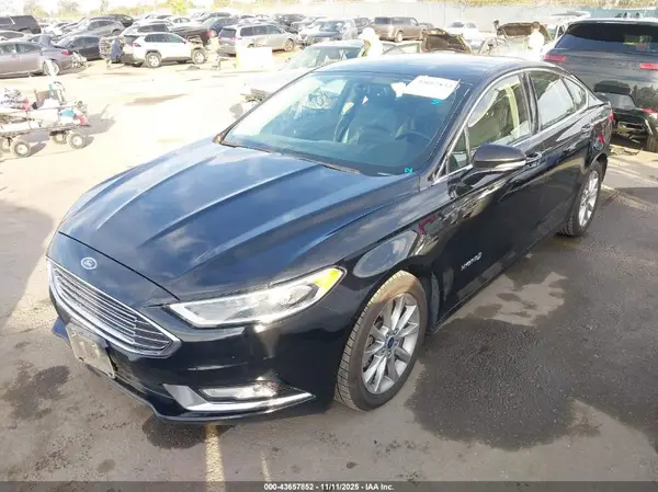 3FA6P0LU2HR131288 2017 FORD FUSION - Image 2