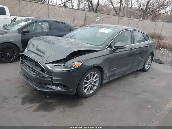 3FA6P0LU2HR142498 2017 FORD FUSION - Image 2