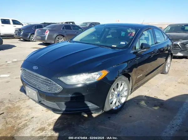 3FA6P0LU2HR190700 2017 FORD FUSION - Image 2