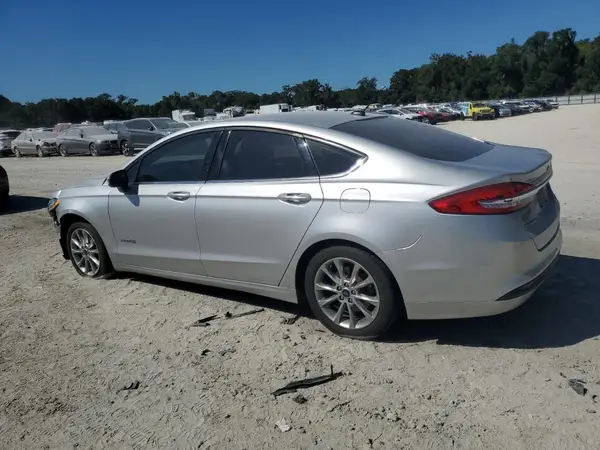 3FA6P0LU2HR250331 2017 FORD FUSION - Image 2
