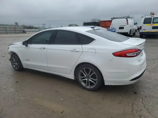 3FA6P0LU2HR258431 2017 FORD FUSION - Image 2