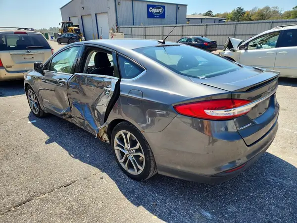 3FA6P0LU2HR285600 2017 FORD FUSION - Image 2