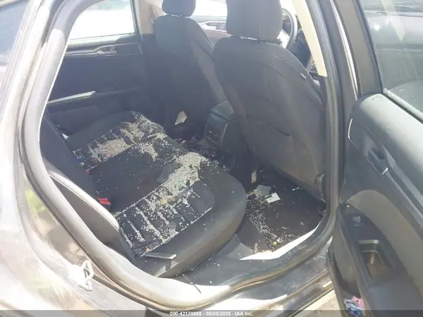 3FA6P0LU2HR296418 2017 FORD FUSION - Image 8