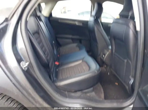 3FA6P0LU2HR314450 2017 FORD FUSION - Image 8