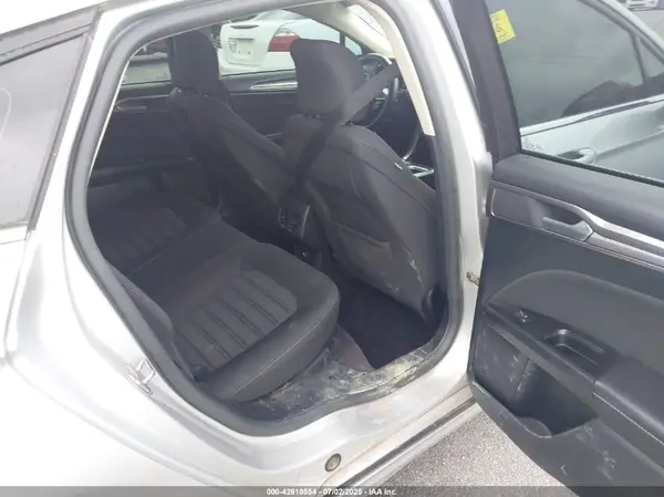 3FA6P0LU2HR317784 2017 FORD FUSION - Image 8