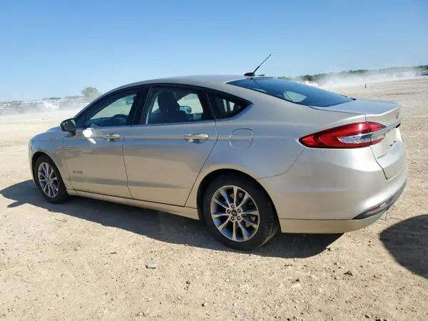 3FA6P0LU2HR325593 2017 FORD FUSION - Image 2