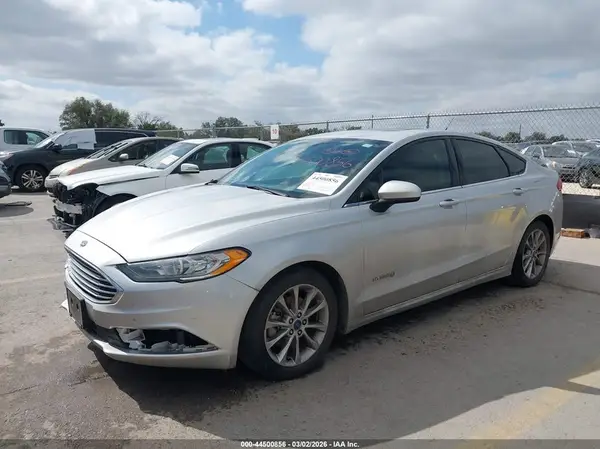 3FA6P0LU2HR336643 2017 FORD FUSION - Image 2