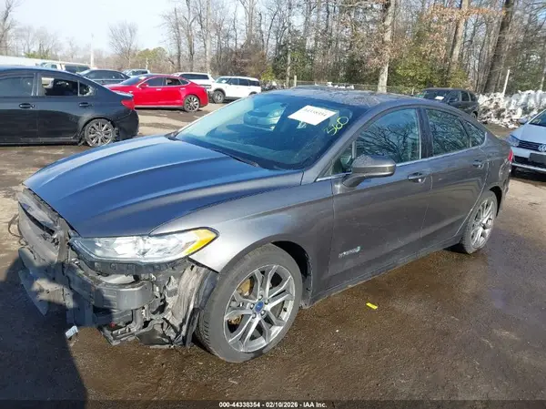3FA6P0LU2HR344130 2017 FORD FUSION - Image 2
