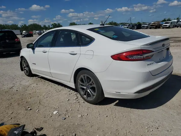 3FA6P0LU2HR344144 2017 FORD FUSION - Image 2