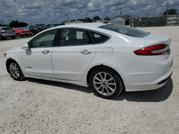 3FA6P0LU2HR359565 2017 FORD FUSION - Image 2