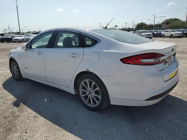 3FA6P0LU2HR359601 2017 FORD FUSION - Image 2