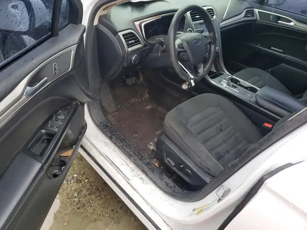 3FA6P0LU2HR374910 2017 FORD FUSION - Image 8
