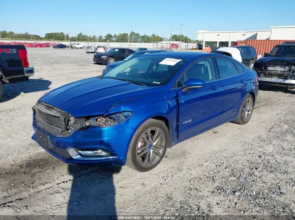 3FA6P0LU2HR382361 2017 FORD FUSION - Image 2