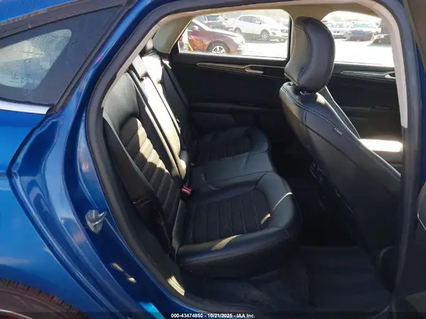 3FA6P0LU2HR382361 2017 FORD FUSION - Image 8