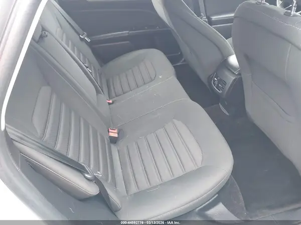 3FA6P0LU2HR384739 2017 FORD FUSION - Image 8