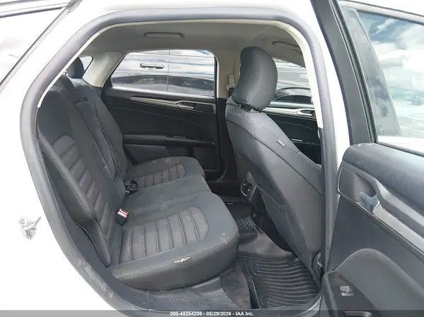 3FA6P0LU2HR386166 2017 FORD FUSION - Image 8