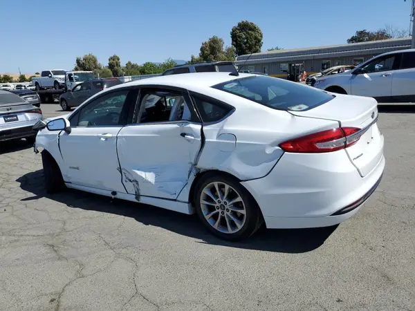 3FA6P0LU2HR386376 2017 FORD FUSION - Image 2