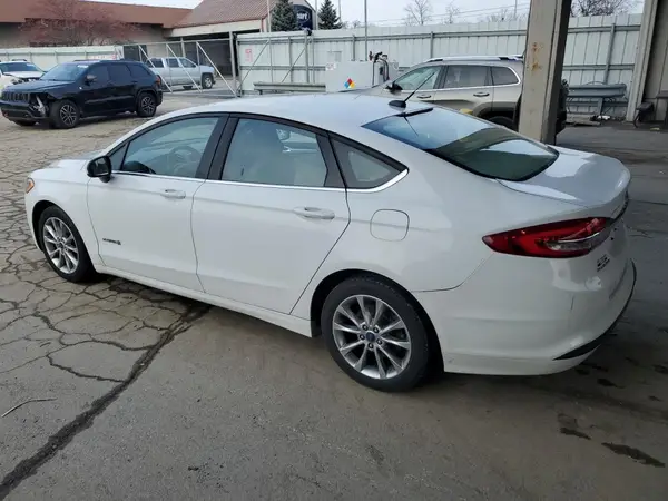 3FA6P0LU2HR400681 2017 FORD FUSION - Image 2