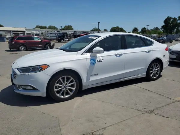 3FA6P0LU2HR408893 2017 FORD FUSION - Image 1