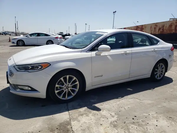3FA6P0LU2HR408909 2017 FORD FUSION - Image 1