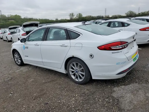3FA6P0LU2HR409087 2017 FORD FUSION - Image 2