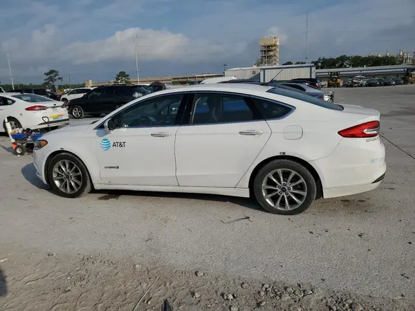 3FA6P0LU2HR409266 2017 FORD FUSION - Image 2