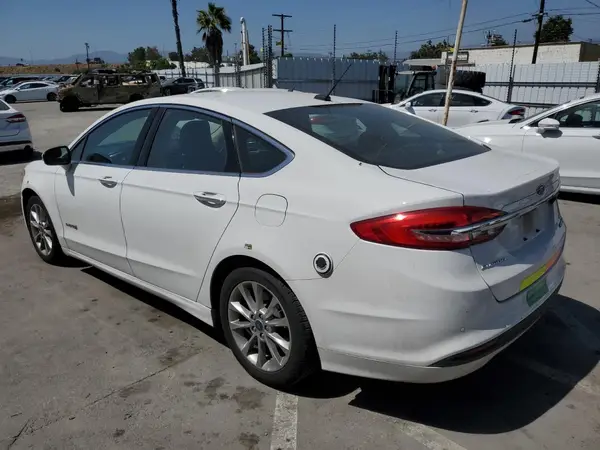 3FA6P0LU2HR409333 2017 FORD FUSION - Image 2
