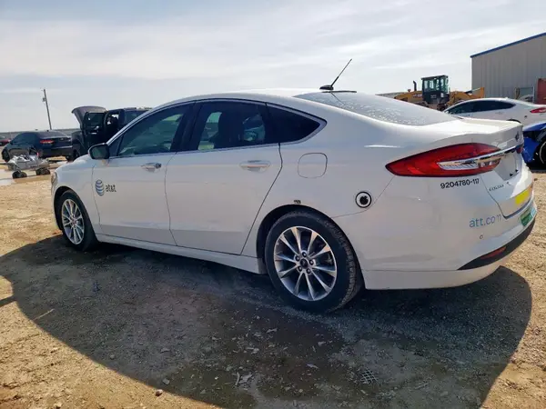 3FA6P0LU2HR409381 2017 FORD FUSION - Image 2