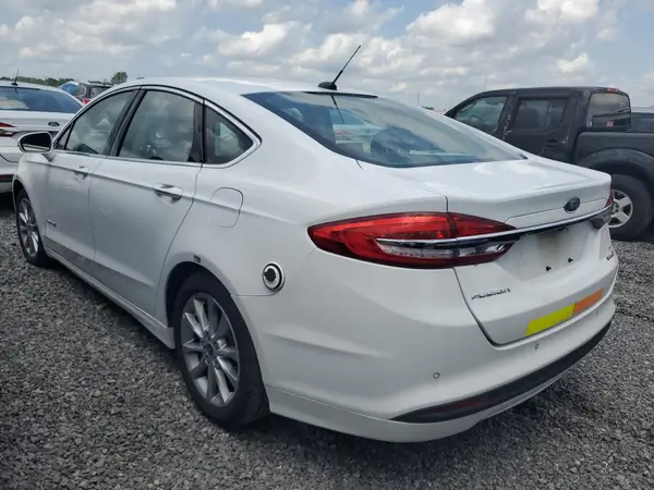 3FA6P0LU2HR409462 2017 FORD FUSION - Image 2