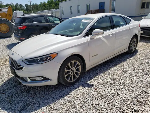 3FA6P0LU2HR409493 2017 FORD FUSION - Image 1